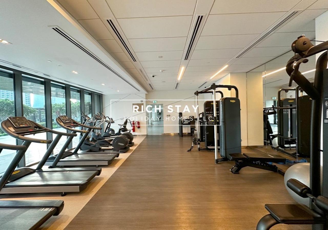 Premium 3br With Burj Khalifa & Mall View شقة *