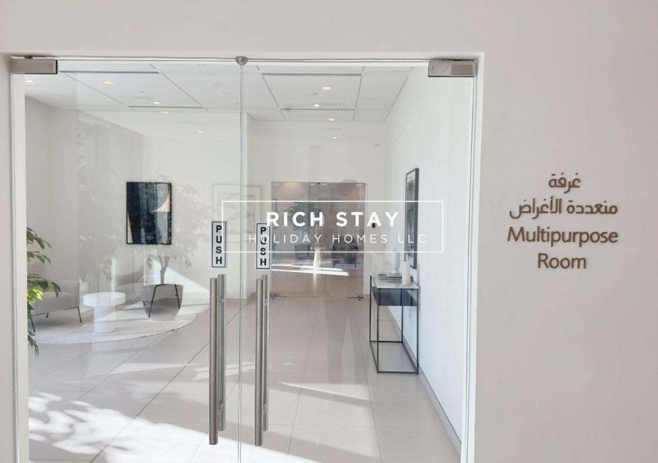 Premium 3br With Burj Khalifa & Mall View شقة *
