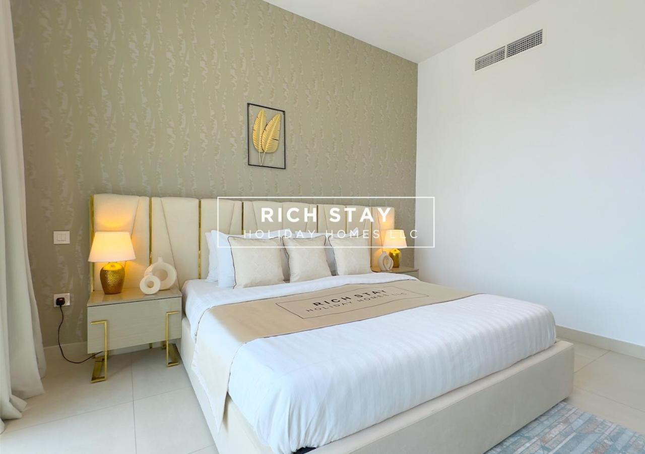 Premium 3br With Burj Khalifa & Mall View شقة دبي
